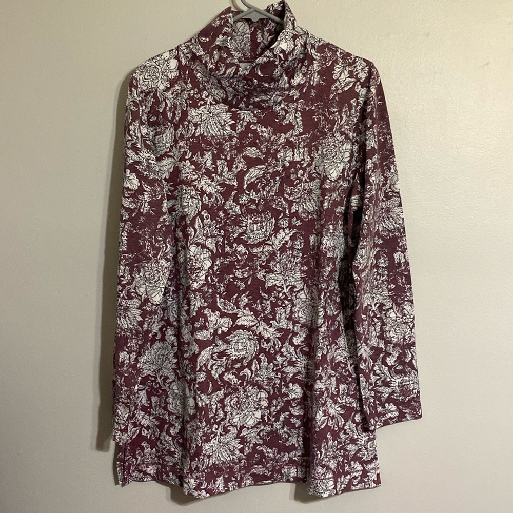 Cuddl Duds Purple Floral Long Sleeve Top